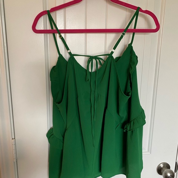 BRAND NEW Ruffled Tank - Picture 3 of 3